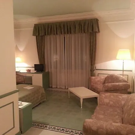 Отель Grand Terme 4*