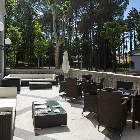 Grand Terme 4*