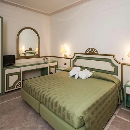 Grand Terme فندق 4*