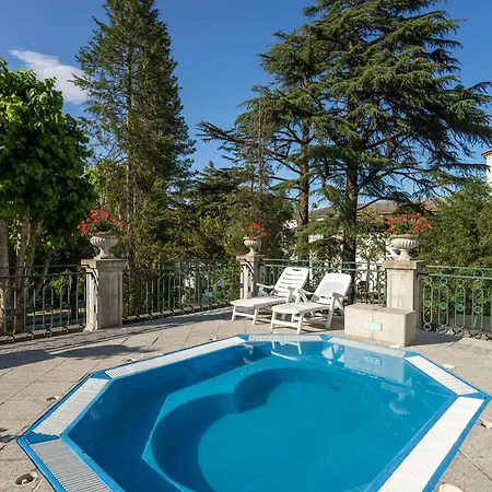 Grand Terme فندق 4*