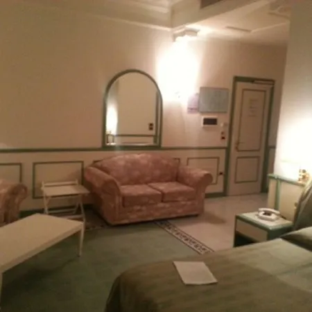 Grand Terme فندق 4*